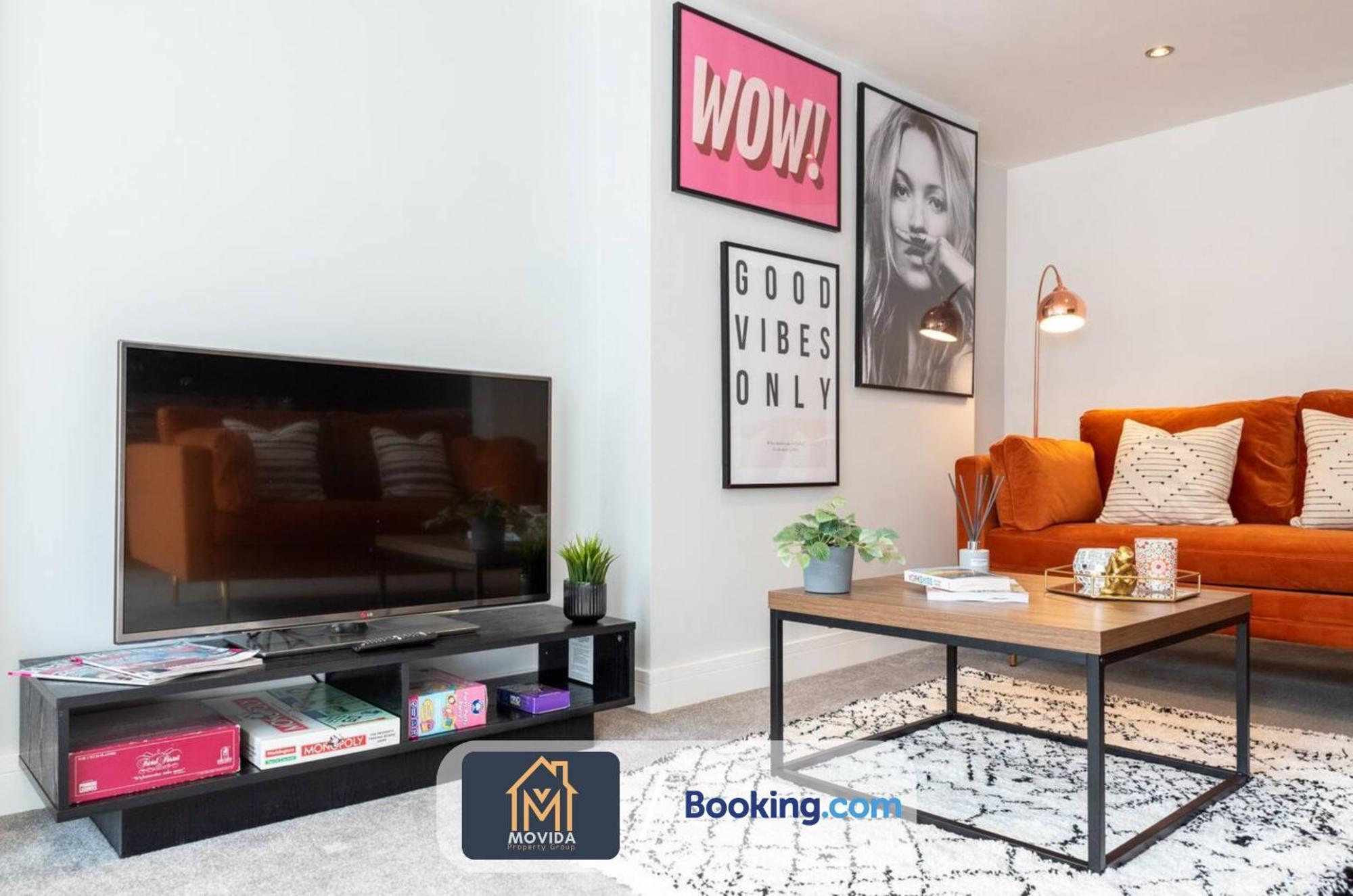 Stylish Two Bed Town Centre Apartment By Movida Property Group Short Lets & Serviced Accommodation With Parking ฮาร์โรเกต ภายนอก รูปภาพ